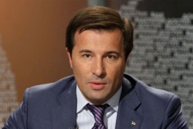 Коновалюк: Гройсман розпродає стратегічні підприємства, щоб утриматися в кріслі