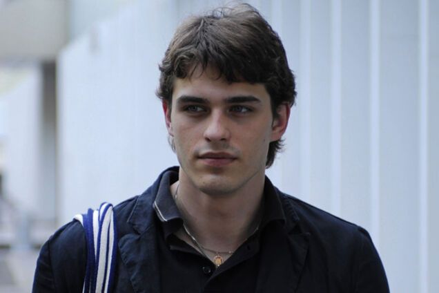 Василий Степанов