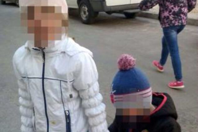 Брошенные горе-матерью дети