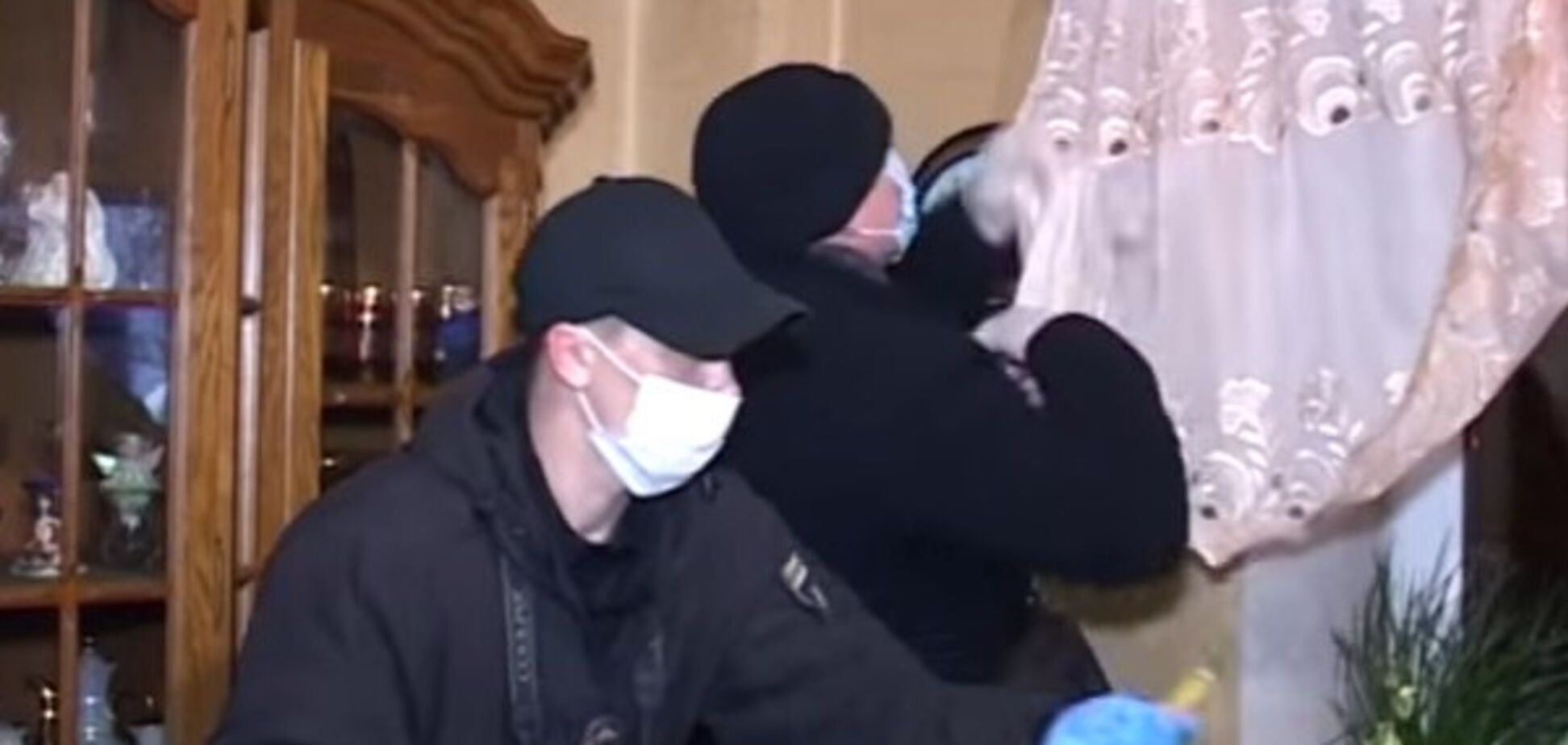 Полиция эксперты