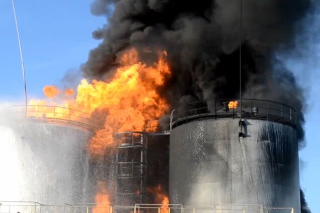 Взрыв на нефтебазе, иллюстрация