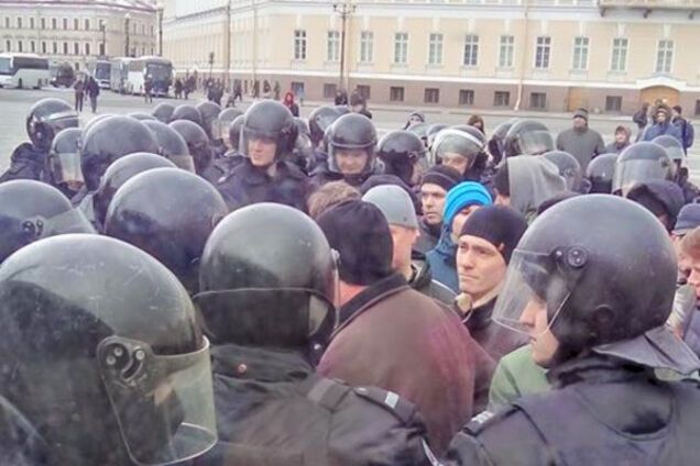 Опасайтесь людей с ... яйцами, или Протесты в России растут
