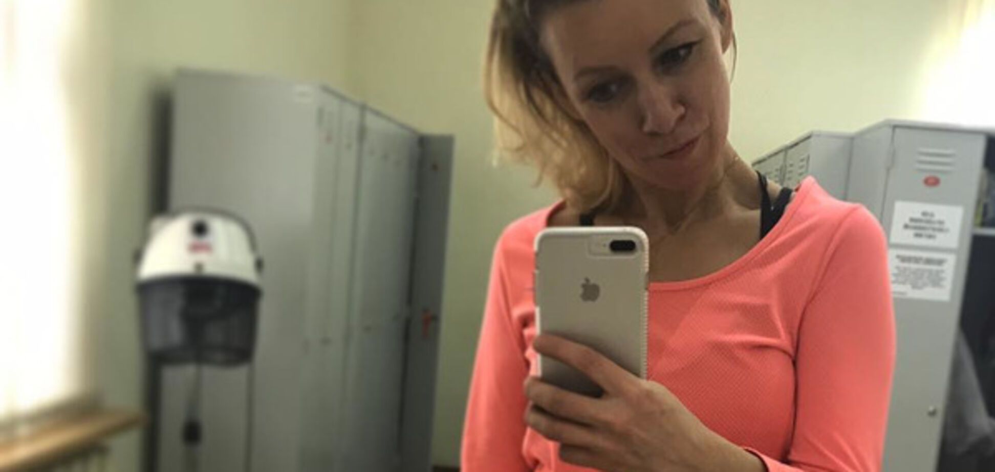 Что страшнее? Невзоров высмеял селфи одиозной путинской чиновницы