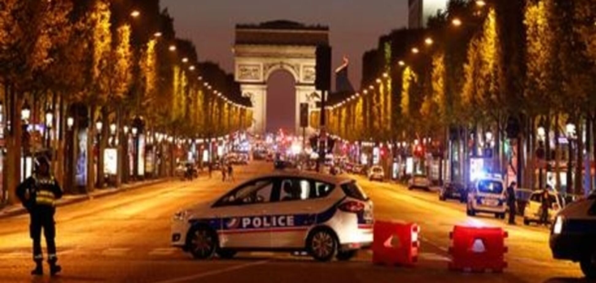 У центрі Парижа стрілянина: є загиблі