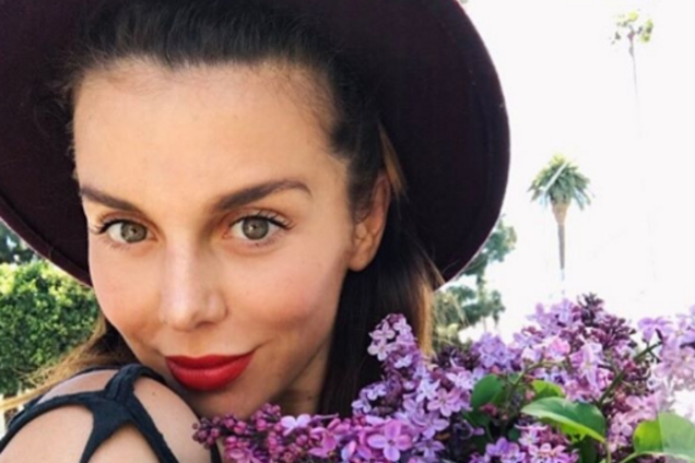 Анна Седокова поделилась видео с детьми и рассказала о сложностях многодетной мамы