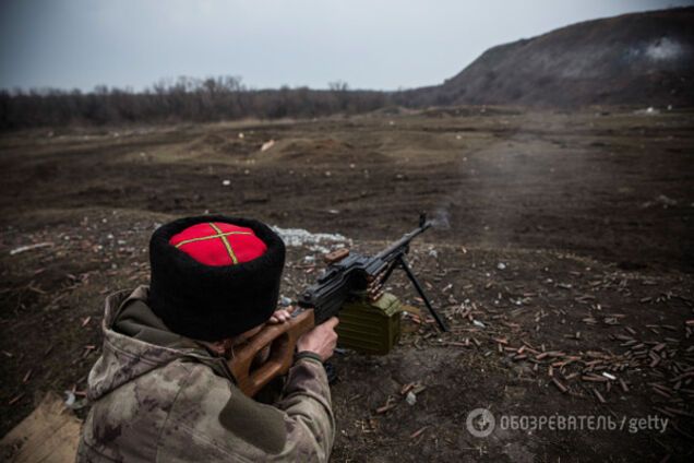 Бей своих: разведка рассказала об 'оригинальной' тактике террористов на Донбассе