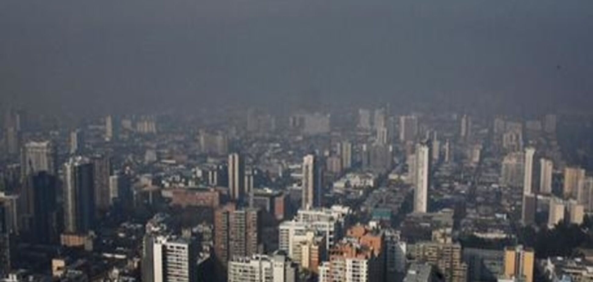 Негода позбавила мешканців Сантьяго-де-Чилі питної води