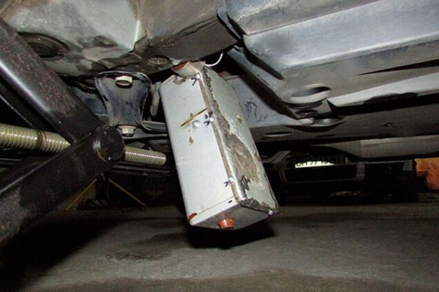 Взрывчатка в машине