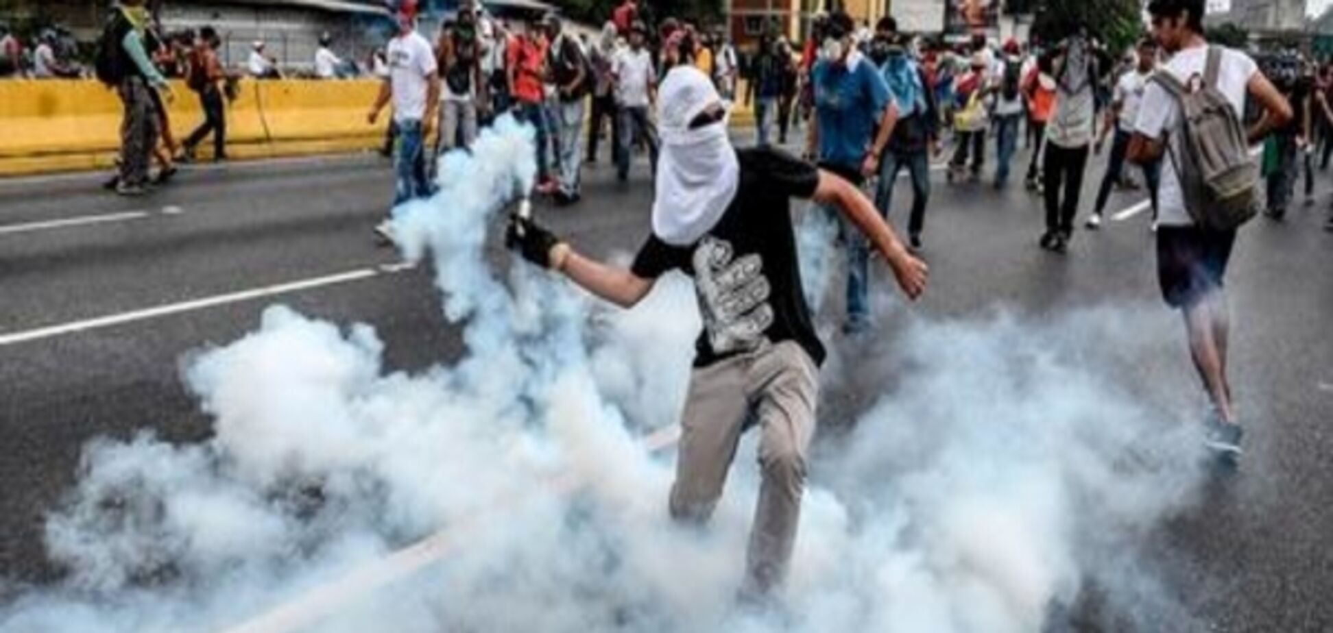 Кількість жертв від початку протестів у Венесуелі зросла до 20