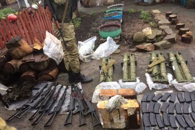 Арсенал оружия в Ивановском