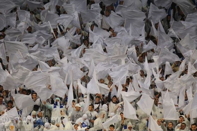 'В ж*пе что ли проносят?' Мочанов 'наехал' на ультрас в матче 'Динамо' - 'Шахтер'