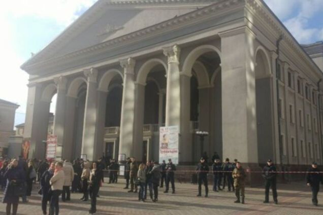 \'Заминированный\' театр в Ривне