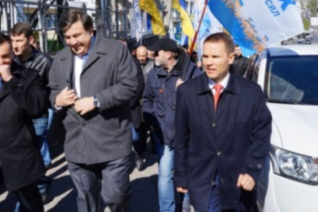 'Рух за роялти': объединение маргиналов Саакашвили и Деревянко