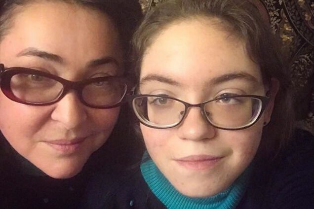 Лолита с дочкой