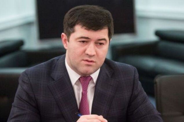 Роман Насиров