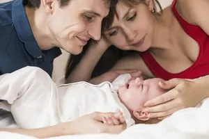 родители и малыш