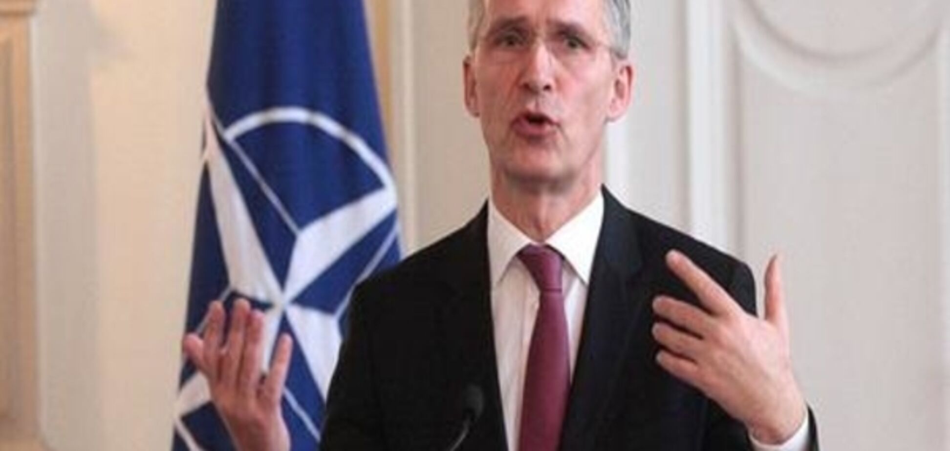 Столтенберг виключив будь-яке втручання НАТО в можливий конфлікт між США й КНДР