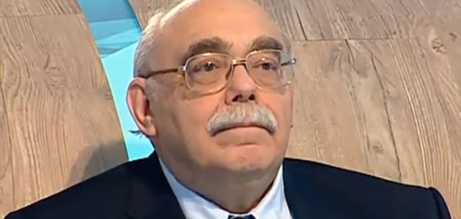 Александр Пасхавер