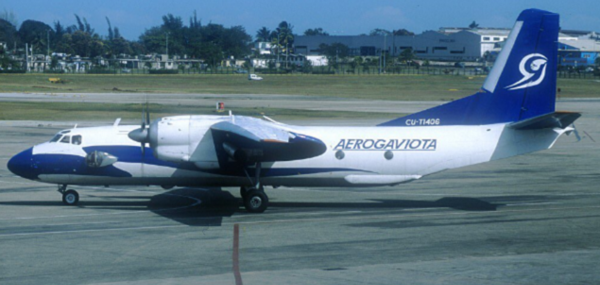 Самолет Aerogaviota