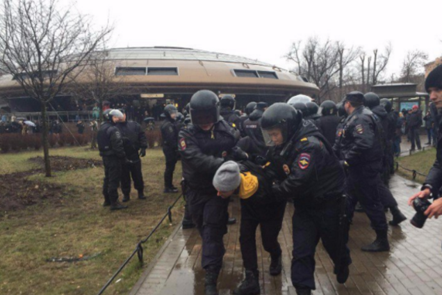 Задержания в Питере