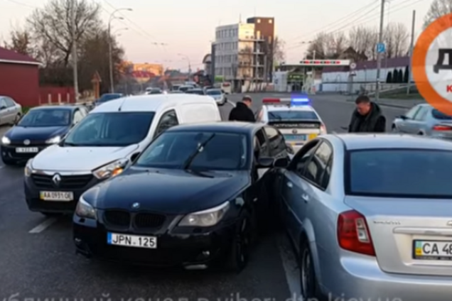 Опубликовано видео жуткого ДТП с беременной в Киеве
