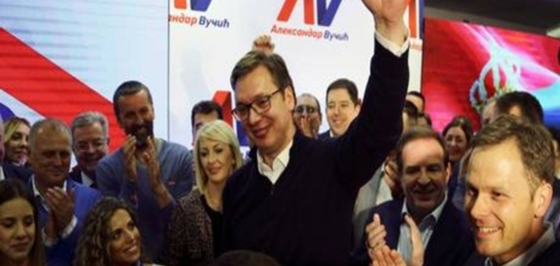 Президентські вибори в Сербії: Вучич оголосив перемогу в першому турі