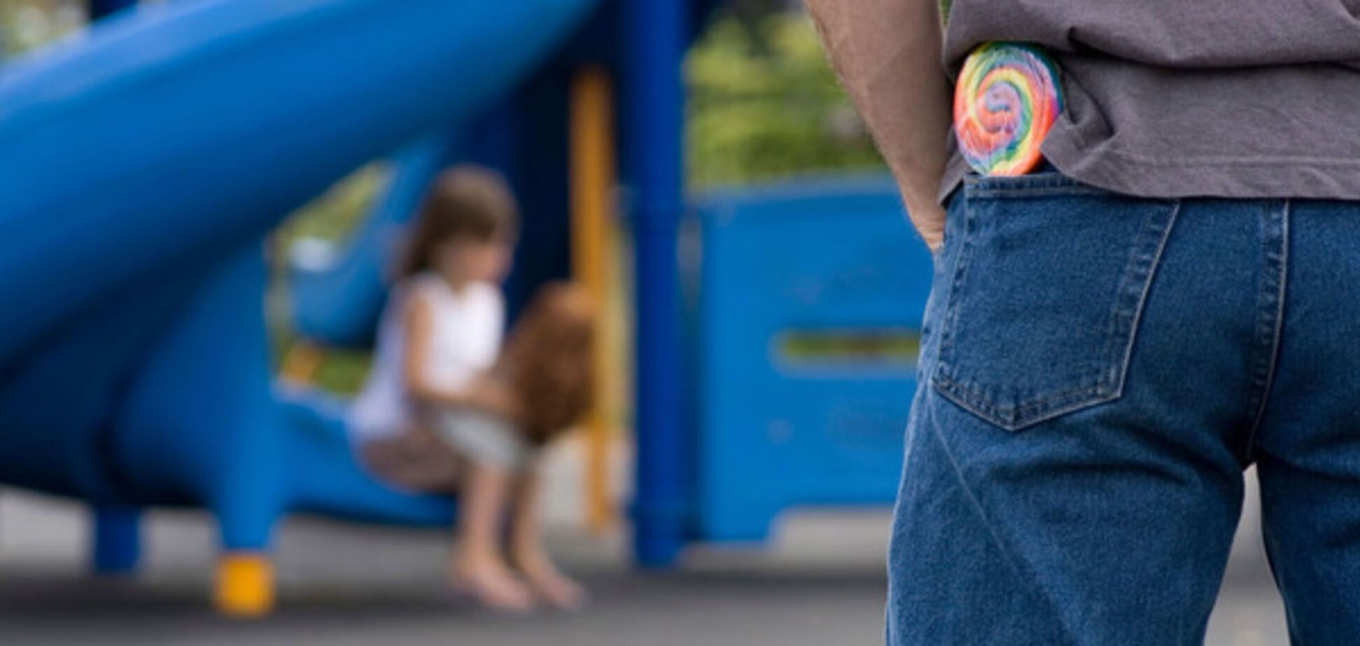 Дитяча безпека в громадських місцях: психолог назвала основні помилки батьків