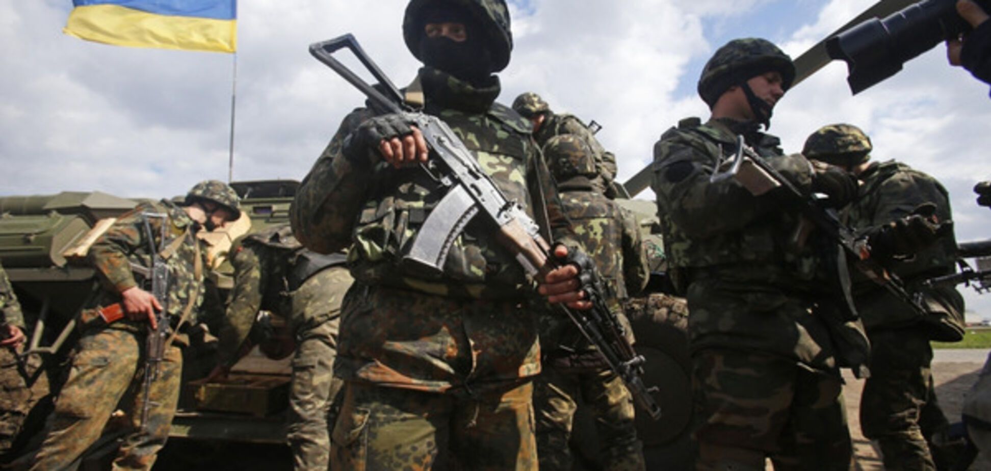Українські військові на Донбасі