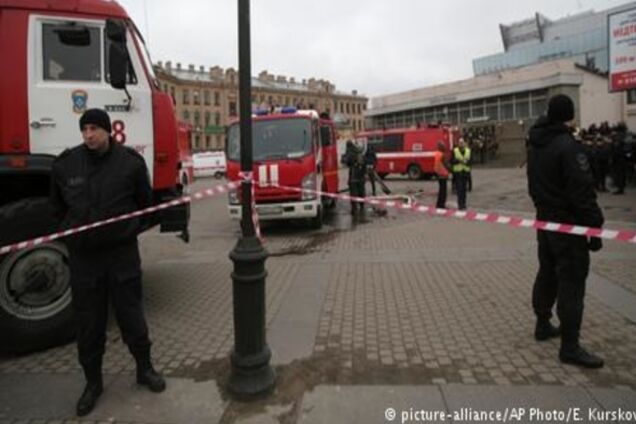 Світ засудив теракт в метро Санкт-Петербурга