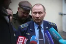 Машинист Александр КаверинКаверин пожаловался на назойливость журналистов