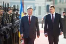 Петр Порошенко и Раймондс Вейонис