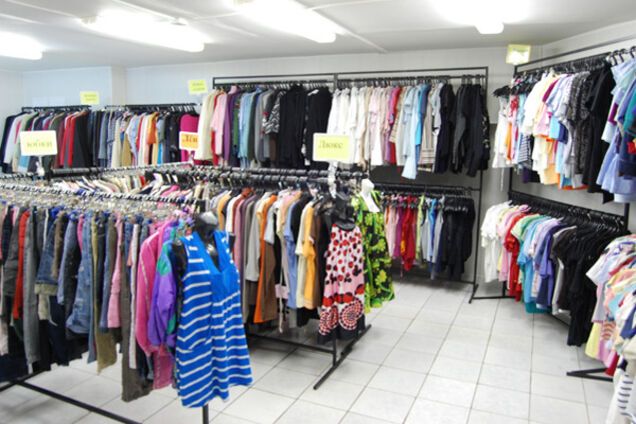 'Секонд-хенд' с наценкой в 800%: откуда везут украинцам одежду 'из Европы'