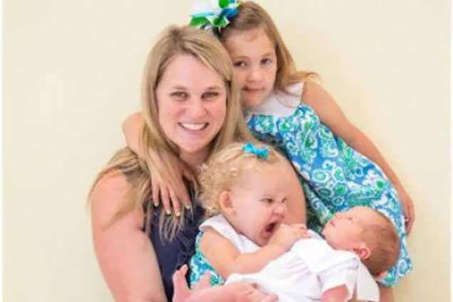 Сеть покорили фото детей, которые явно не хотели иметь брата или сестру