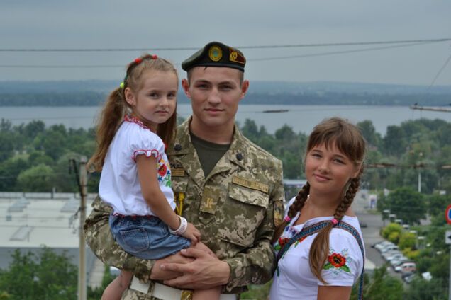 'Ми періодично пишемо батькові повідомлення на гелієвій кульці та відправляємо до небес…'