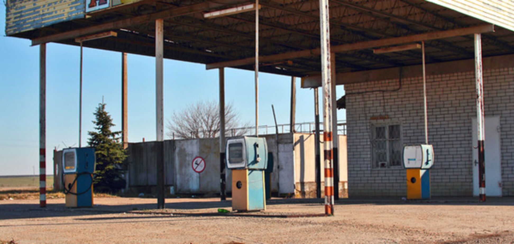 В области закрыли заправку, продающую некачественное топливо