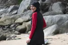 Больше не "дрянная девчонка": Линдси Лохан появилась на тайском пляже в буркини