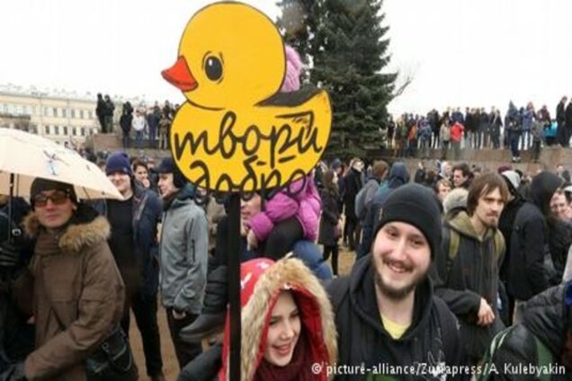 Протести у Росії вивели рейтинг Навального на максимум