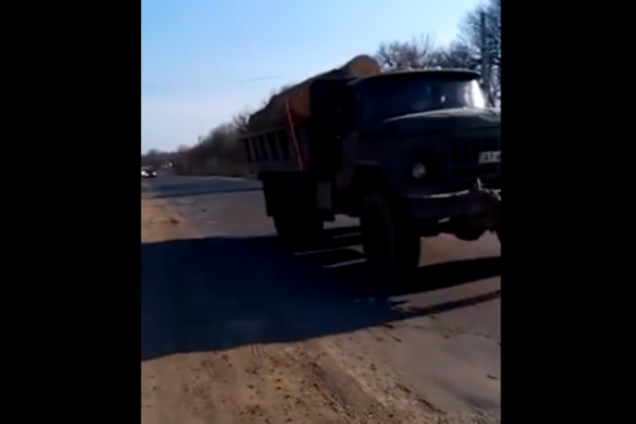 Незаконне вивезення деревини на Буковині