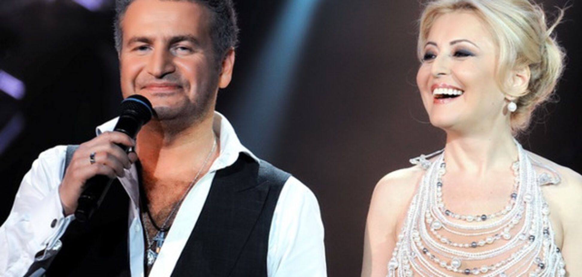 Скандал 'пьяного' Агутина с Варум на сцене: в пресс-службе артистов дали пояснения