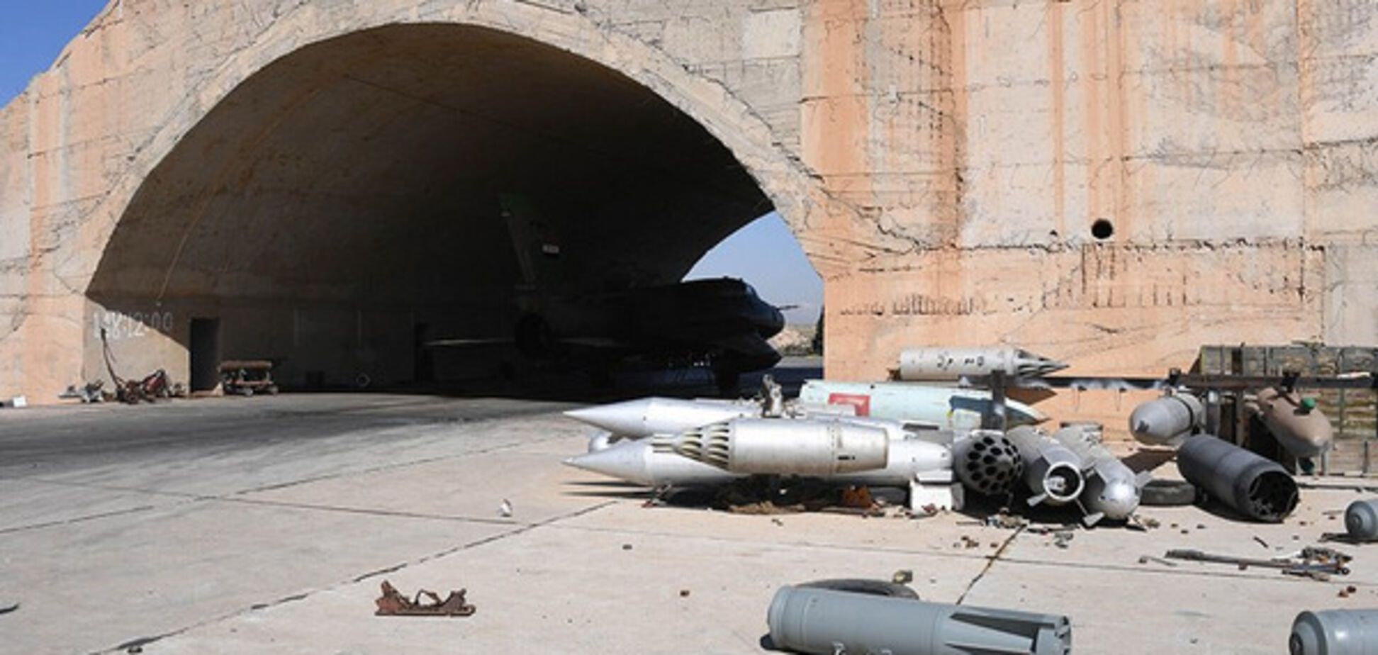 Российское фото авиабазы в Хомсе