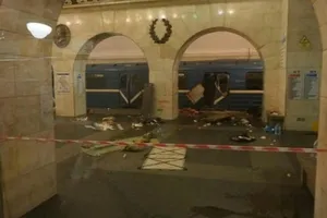 Взрыв в питерском метро