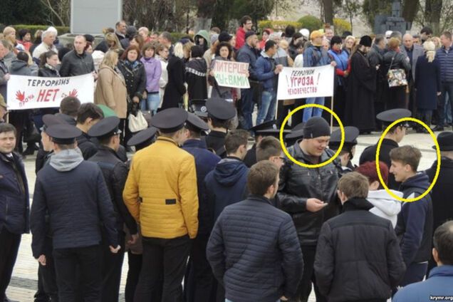 Новости Крымнаша. Раздайте им повестки на борьбу — плакаты побросают и сбегут!