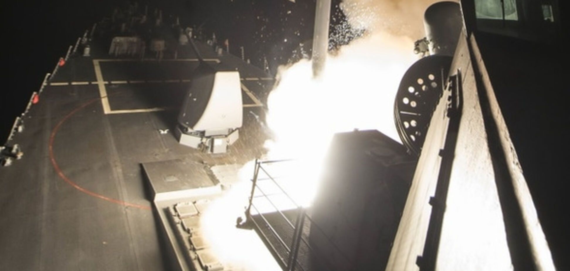 Ракетный удар по Сирии