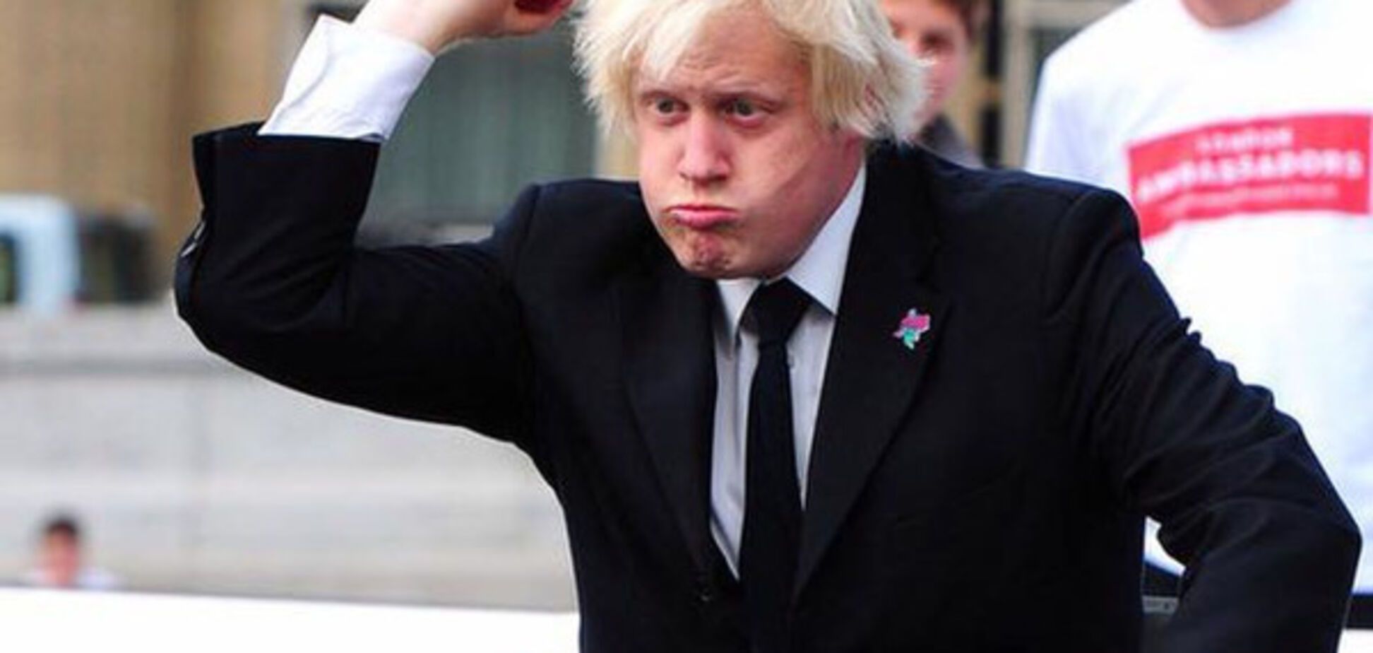 МИД России разместил издевательское фото британского министра