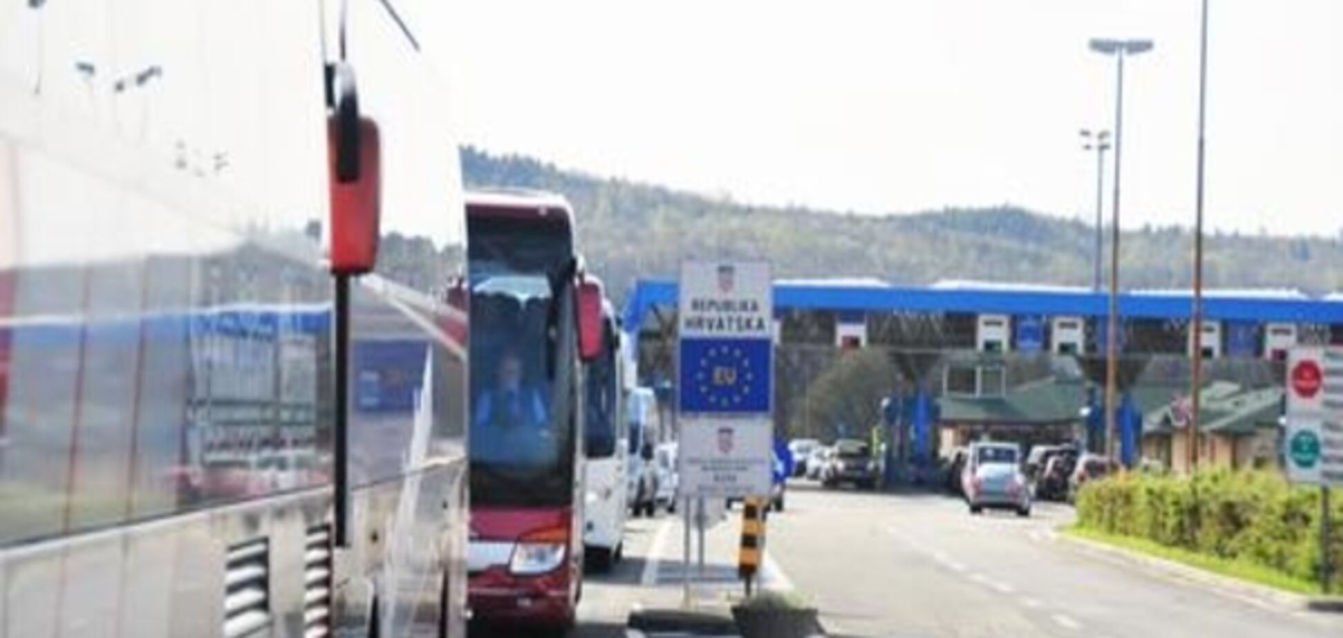 Посилення прикордонного контролю ЄС спричинило автомобільний хаос на Балканах