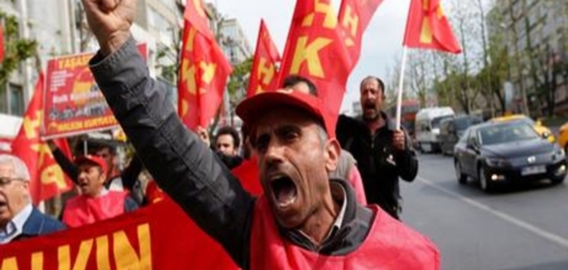 У Стамбулі поліція затримала понад 150 демонстрантів за спроби потрапити на Таксим