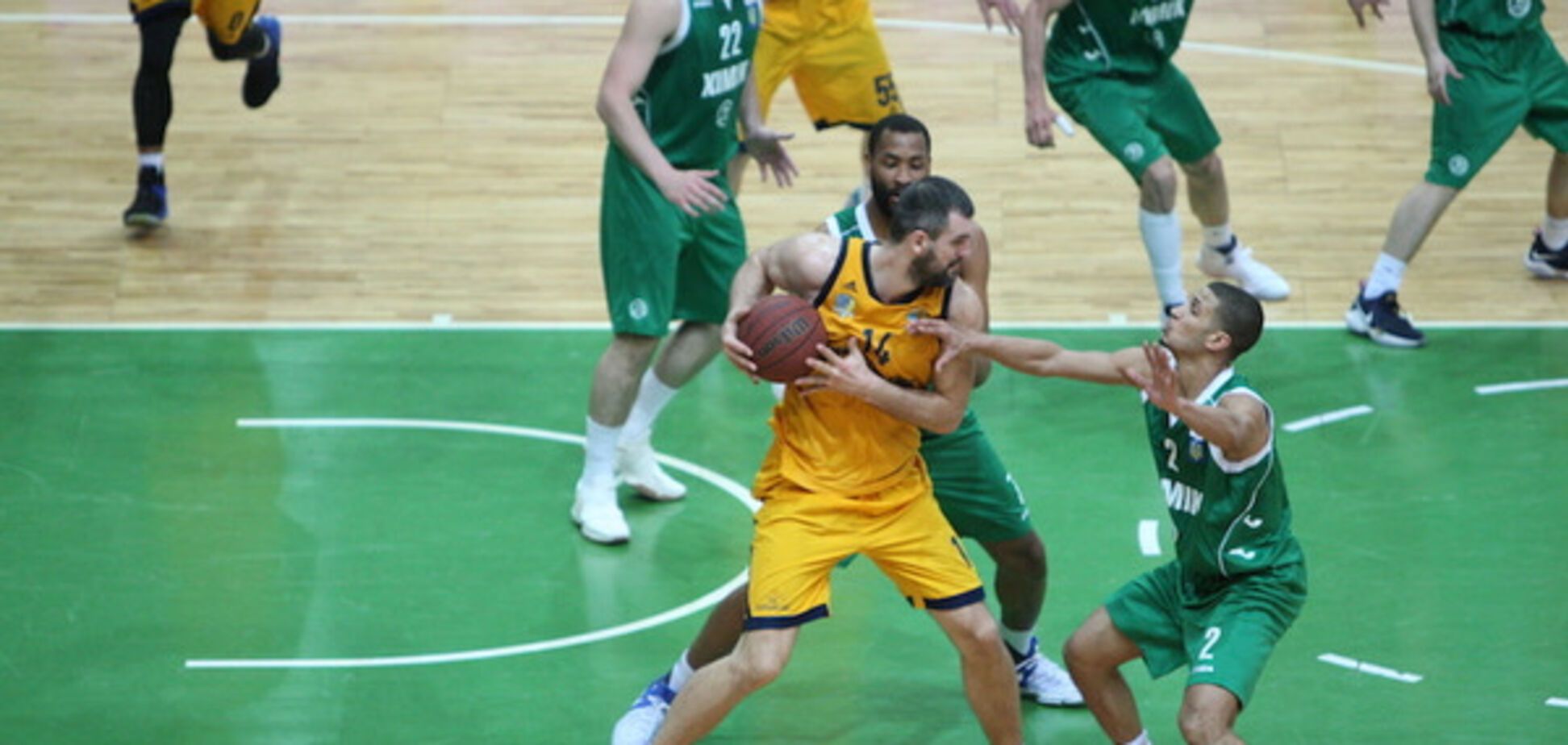 чемпионат Украины по баскетболу