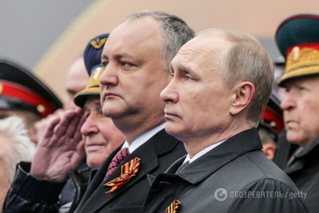 Путин и Додон на параде