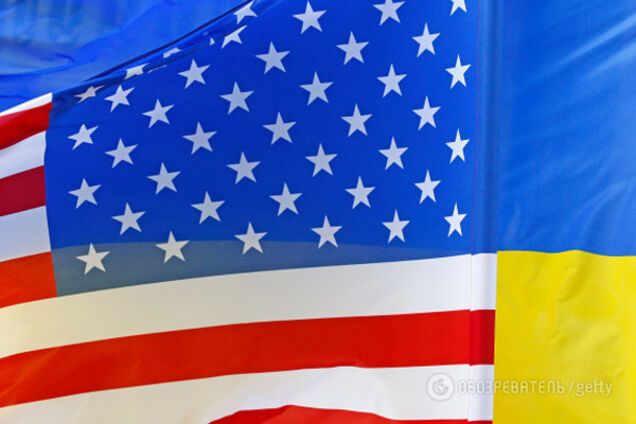 Флаги США и Украины