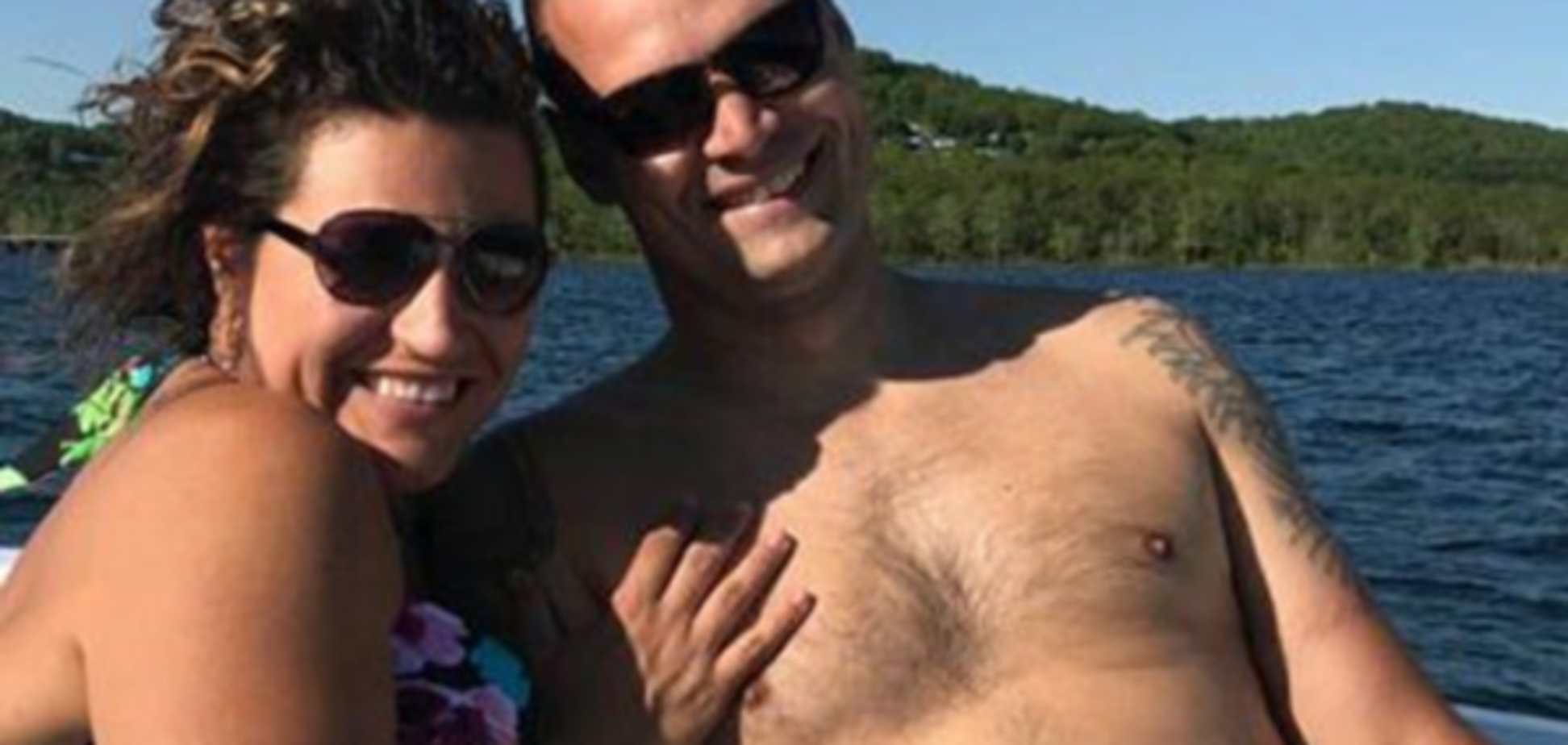 Оптическая иллюзия превратила милое фото влюбленных в эротику